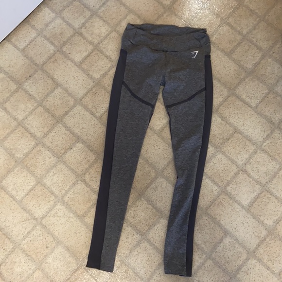 Gymshark size Large grey workout pants. Worn twice. Pockets on the sides. - Picture 2 of 5